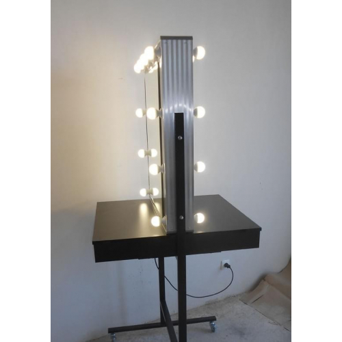 Зеркало визажиста двустороннее "Pillow"