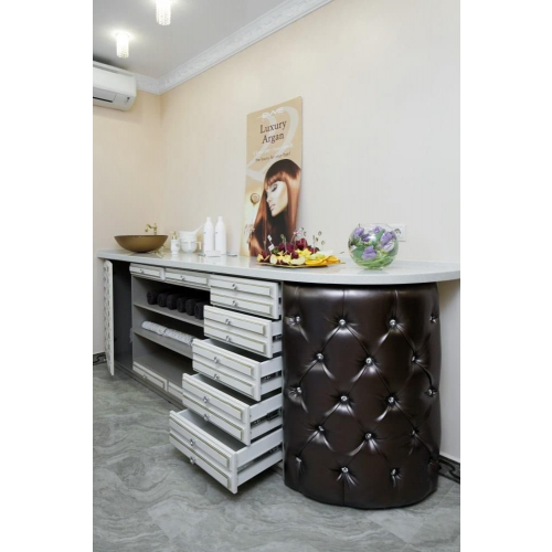 Лаборатория парикмахерская "Versal"